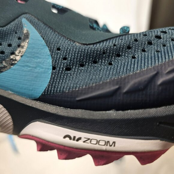 Nike React Women's Air Zoom Terra Kiger 7 Trail Running Sneakers Size 10 - Picture 16 of 16